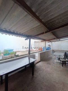 Casa disponível para venda com energia solar