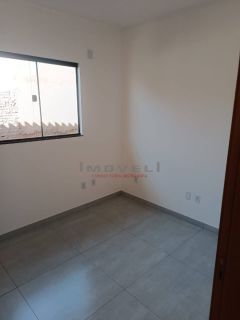 Casa pronta no bairro altos do glória várzea grande   3 quartos sendo 1 suite  Sala Cozinha Banheiro social  Área de serviço coberta  Valor 300.000,00