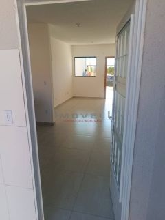 Casa pronta no bairro altos do glória várzea grande   3 quartos sendo 1 suite  Sala Cozinha Banheiro social  Área de serviço coberta  Valor 300.000,00