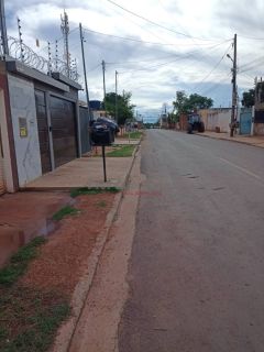 OTIMA CASA NO BAIRRO PAIAGUAIS EM VARZEA GRANDE COM 2 QUARTOS SENDO 1 SUITE