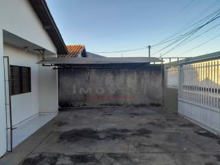 BAIRRO NOISE CURVO  2 QUARTOS  SALA COZINHA BANHEIRO SOCIAL AREA DE SERVIÇO COBERTA AREA TOTAL 180 MTS  VALOR 240.000,000