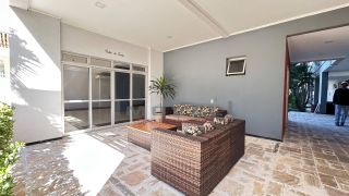 Apartamento com 232m² – Um por andar – 4 quartos, 2 suítes, depósito e lazer completo