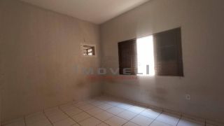 Casa Para Vender com 4 quartos  no bairro Vila Ipase em Várzea Grande