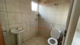 Casa com 2/4 no bairro Paiaguas em Varzea grande