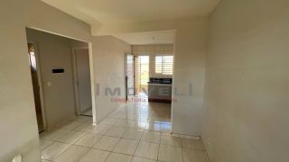 Casa com 2/4 no bairro Paiaguas em Varzea grande