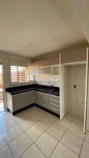 Casa com 2/4 no bairro Paiaguas em Varzea grande