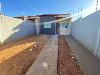 Casa nova e funcional . Ideal para quem busca conforto e praticidade!