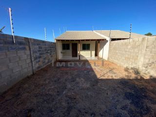 Casa nova e funcional . Ideal para quem busca conforto e praticidade!