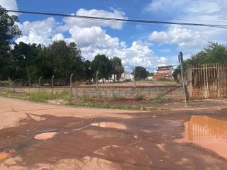 TERRENO NO CENTRO DE VARZEA GRANDE DE 360 METROS