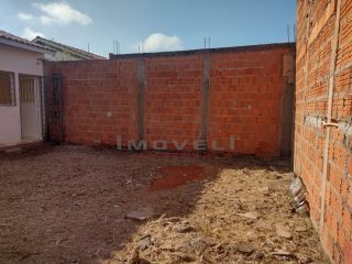 UMA BELA CASA À VENDA EM CUIABA