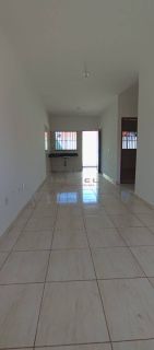 Casa com 2 quartos no bairro Canelas