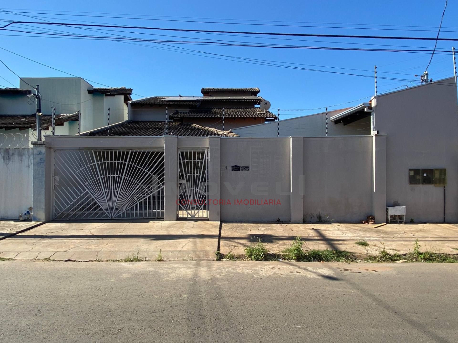 CASA  Á VENDA NO BAIRRO COSTA VERDE