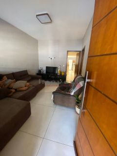 CASA  Á VENDA NO BAIRRO COSTA VERDE