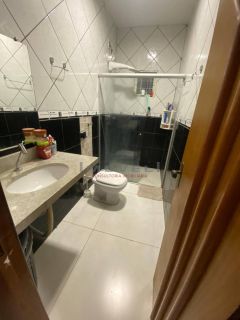 CASA  Á VENDA NO BAIRRO COSTA VERDE