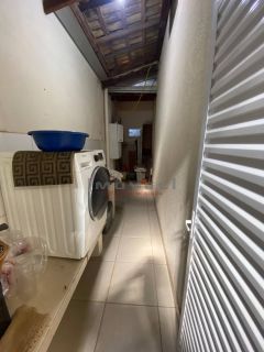 CASA  Á VENDA NO BAIRRO COSTA VERDE