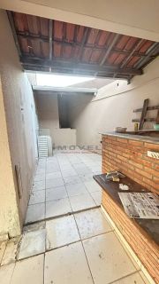 Sobrado Para Alugar com 3 quartos 1 suítes no bairro Centro Sul em Várzea Grande