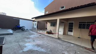 Sobrado Para Alugar com 3 quartos 1 suítes no bairro Centro Sul em Várzea Grande