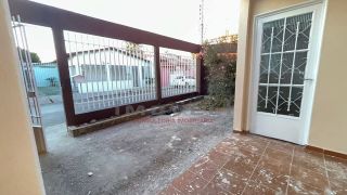 Sobrado Para Alugar com 3 quartos 1 suítes no bairro Centro Sul em Várzea Grande