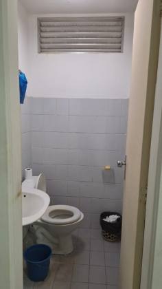 SALA COMERCIAL À VENDA
