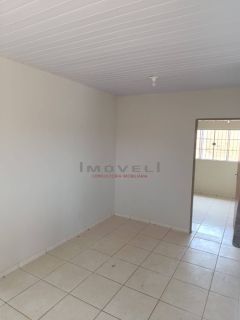 CASA Á VENDA NO LOTEAMENTO FLOR DE LIZ