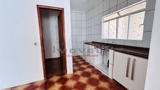 Sobrado Para Alugar com 3 quartos 1 suítes no bairro Centro Sul em Várzea Grande
