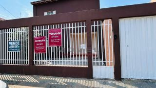 Sobrado Para Alugar com 3 quartos 1 suítes no bairro Centro Sul em Várzea Grande