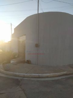 VENDE CASA CONDOMÍNIO SÁVIO BRANDÃO
