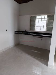 Casa Para Vender com 3 quartos 1 suítes no bairro AGUA VERMELHA em Várzea Grande