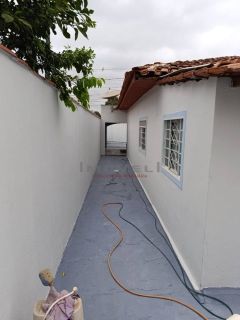 Casa Para Vender com 3 quartos 1 suítes no bairro AGUA VERMELHA em Várzea Grande