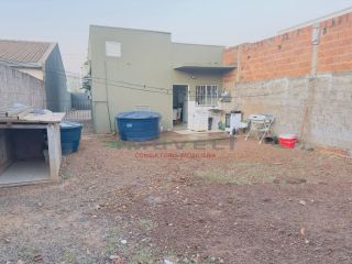 CASA Á VENDA NO CHAPÉU DO SOL