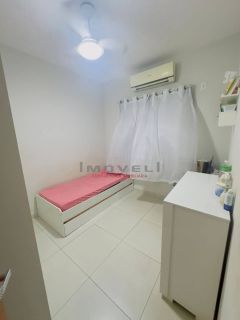 CASA Á VENDA NO CHAPÉU DO SOL