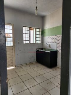 Casa Para Vender com 3 quartos 1 suítes no bairro IKARAI em Várzea Grande