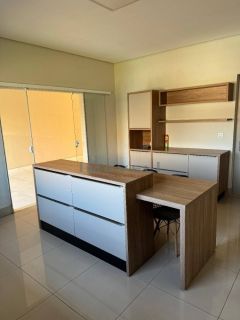 CASA Á VENDA NO MARAJOARA