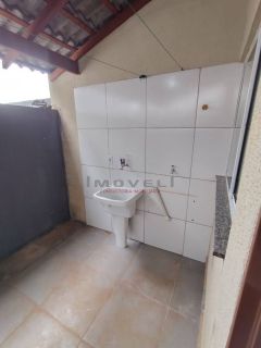 Casa com 2/4 no bairro Paiaguás em Várzea Grande