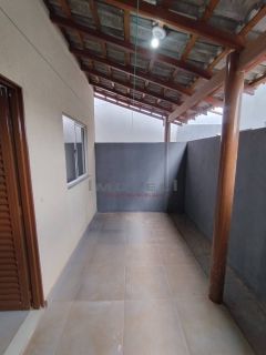 Casa com 2/4 no bairro Paiaguás em Várzea Grande