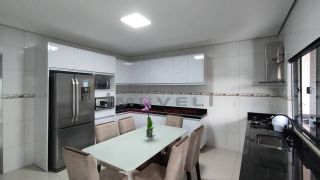 CASA Á VENDA EM CUIABÁ