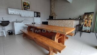 CASA Á VENDA EM CUIABÁ