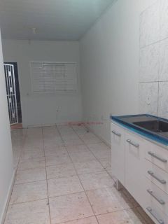 CASA Á VENDA NO PARQUE DEL REI