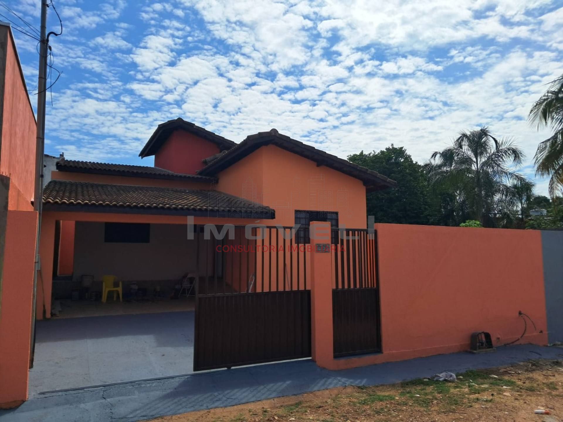 CASA Á VENDA NO PARQUE CUIABA