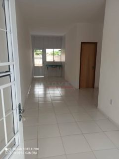 Casa Para Vender com 2 quartos proxima a Marajá