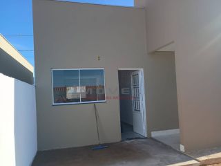 CASA Á VENDA NO PARQUE DAS AMERICAS