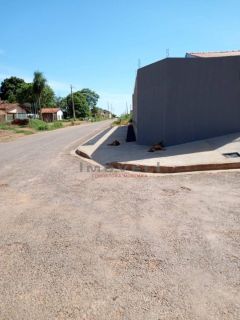 CASA Á VENDA NO BAIRRO ALTOS DO GLORIA