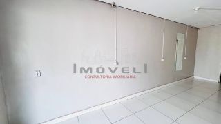 SALA COMERCIAL NO PIRINEU