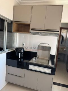 APARTAMENTO Á VENDA NO EDIFÍCIO  RAVENA