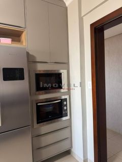 APARTAMENTO Á VENDA NO EDIFÍCIO  RAVENA