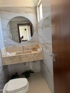 APARTAMENTO Á VENDA NO EDIFÍCIO  RAVENA
