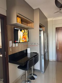 APARTAMENTO Á VENDA NO EDIFÍCIO  RAVENA