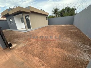 CASA Á VENDA NO PARQUE DEL REY