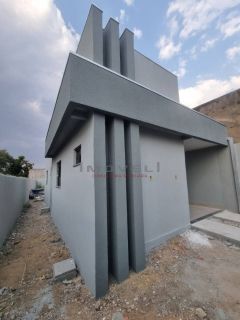 CASA Á VENDA BAIRRO PONTE NOVA