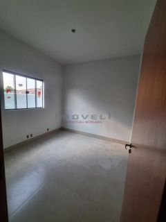 CASA Á VENDA BAIRRO PONTE NOVA